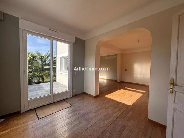 Vente Maison 6 pièces 150 m2 à Noiseau