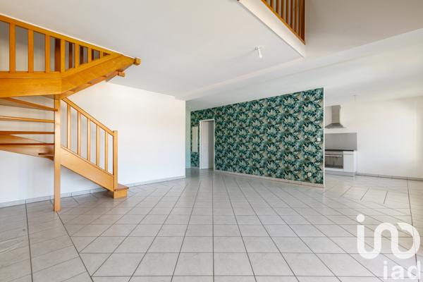 Appartement à vendre 4 pièces 95 m² Saint-Laurent-d'Agny