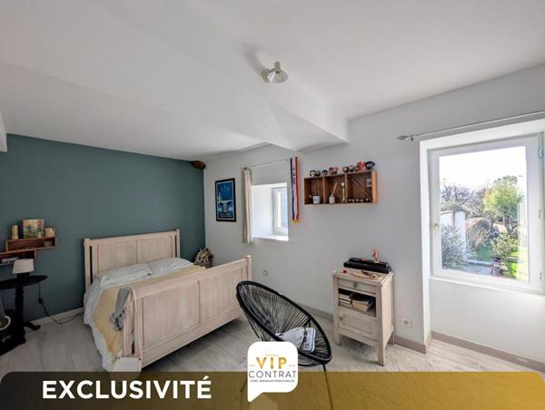 Maison de caractère à Triac Lautrait Exclusivité VIP réf 436237