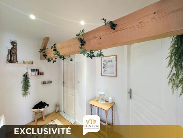 Maison de caractère à Triac Lautrait Exclusivité VIP réf 436237