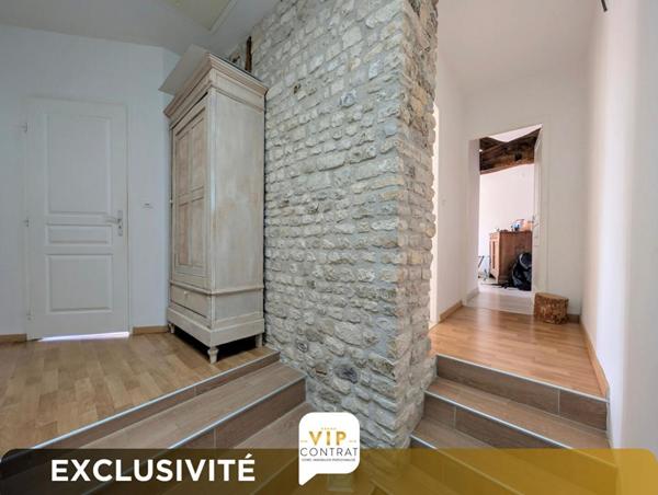 Maison de caractère à Triac Lautrait Exclusivité VIP réf 436237
