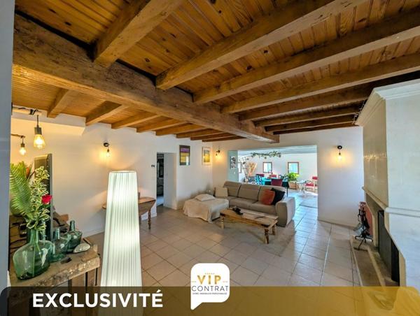 Maison de caractère à Triac Lautrait Exclusivité VIP réf 436237