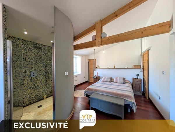 Maison de caractère à Triac Lautrait Exclusivité VIP réf 436237