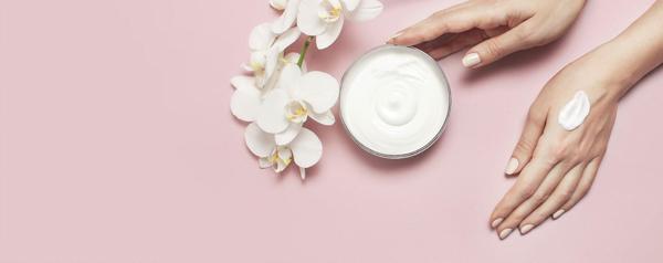 Onglerie luxe à Toulouse, clientèle fidèle assuré