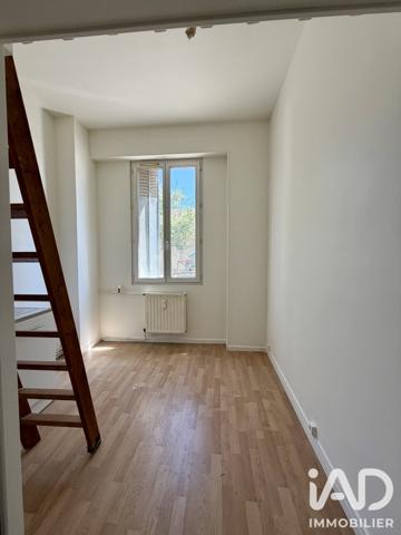 Studio à vendre 10,89 m² Villejuif