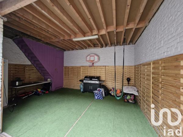 Maison 8 pièces de 167 m² à Somain (59490)