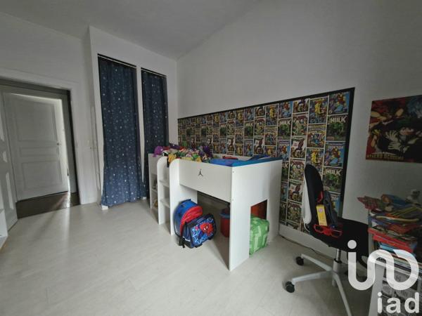 Maison 8 pièces de 167 m² à Somain (59490)