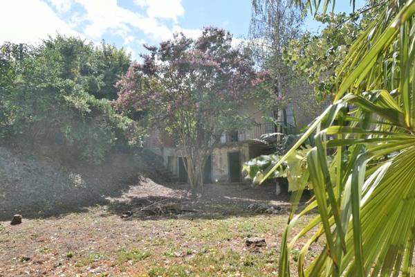 Dpt Lot et Garonne (47), à vendre DAMAZAN corps de ferme en pierres 275m2 maison, grange, maison de palefrenier