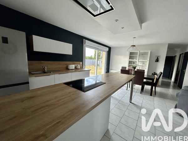 Location maison 4 pièces 96 m² Allonnes