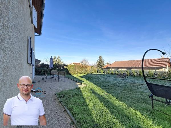 Maison à vendre 5 pièces SAINT JEAN D'AVELANNE (38) sur 950m2 de terrain clos.