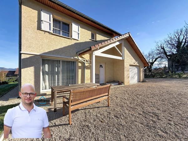 Maison à vendre 5 pièces SAINT JEAN D'AVELANNE (38) sur 950m2 de terrain clos.