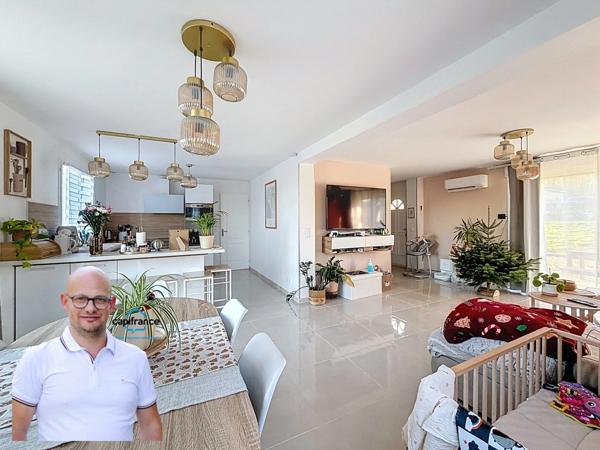 Maison à vendre 5 pièces SAINT JEAN D'AVELANNE (38) sur 950m2 de terrain clos.