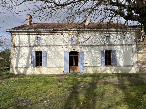 Maison à louer |  Ménesplet |  3 pièces | 137 m²