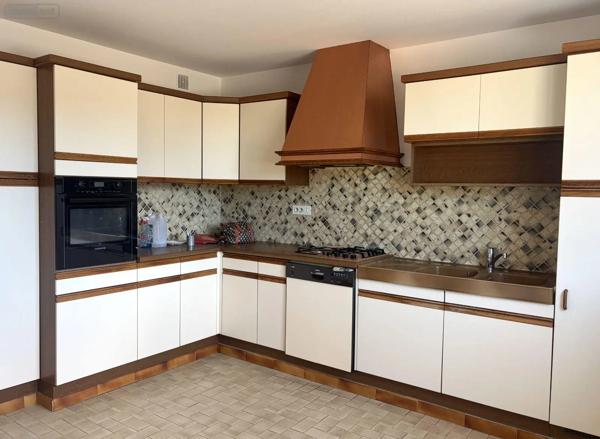 Location - Maison Thiville 28200 7 pièces 193 m 2 650 m 2