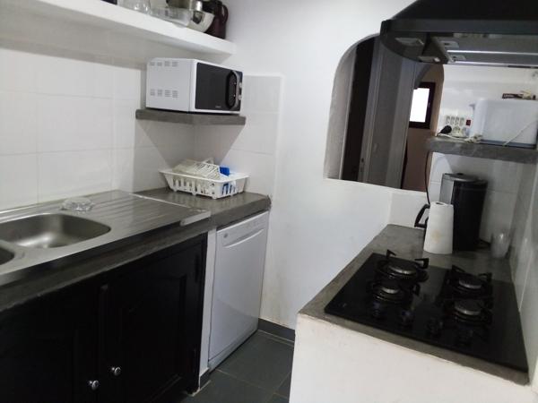 Location 0 l'année : villa T4 sur la Revelata (Calvi) pied dans l'eau - Dispo décembre 2025