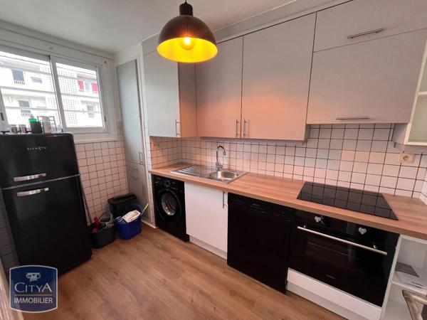 Appartement à louer 3 pièces 65.2m² Canet-en-Roussillon (66140)