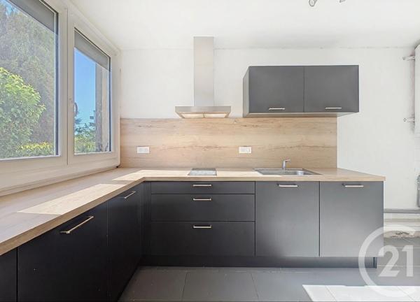 Appartement T3 à vendre  3 pièces - 70,30 m 2   BEZIERS  - 34