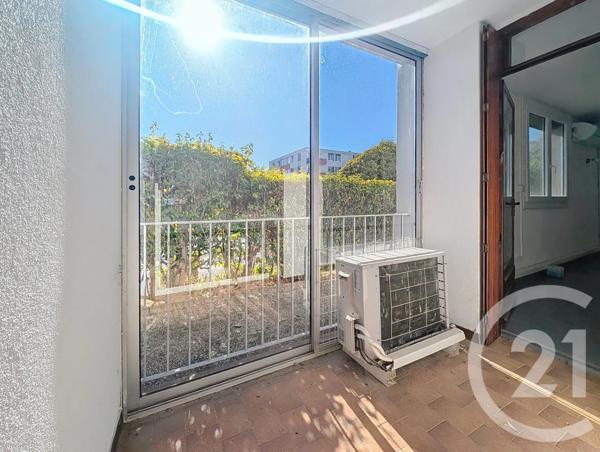 Appartement T3 à vendre  3 pièces - 70,30 m 2   BEZIERS  - 34
