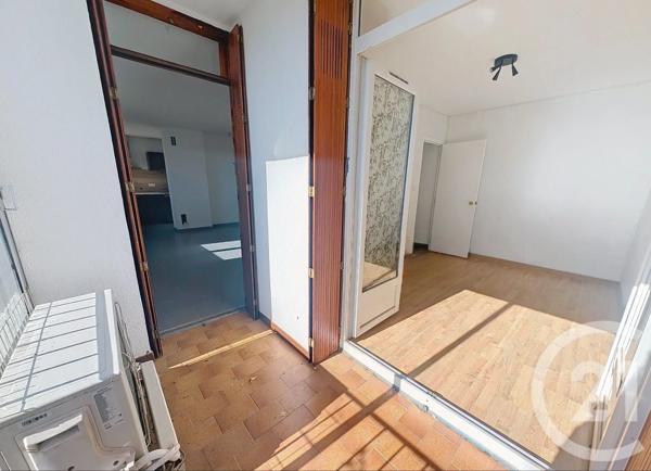 Appartement T3 à vendre  3 pièces - 70,30 m 2   BEZIERS  - 34