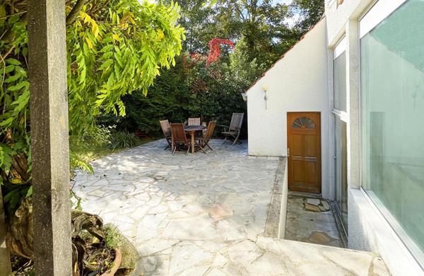 Maison Familiale  7 pièces 155m² Romainville (93230)