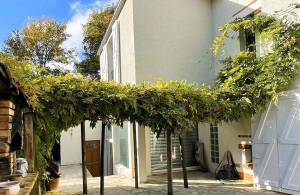 Maison Familiale  7 pièces 155m² Romainville (93230)