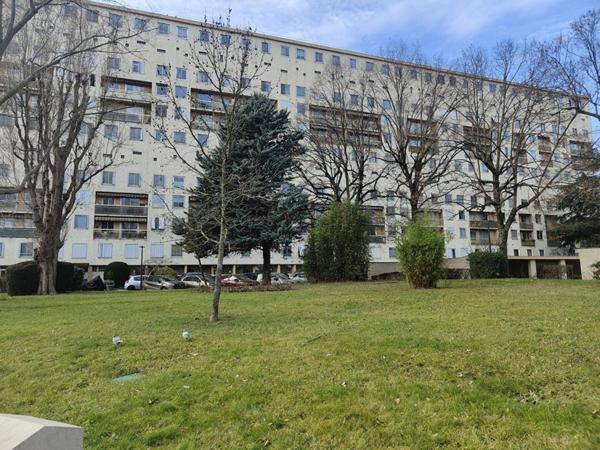 LE CORBUSIER MAGNIFIQUE 4 Pièces DUPLEX ATYPIQUE