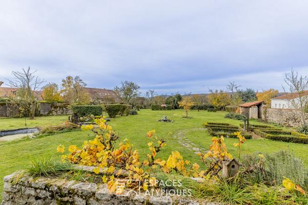 Ancien corps de ferme transformé et sa grange à 20 minutes de Metz