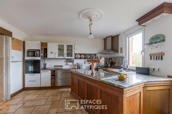 Ancien corps de ferme transformé et sa grange à 20 minutes de Metz