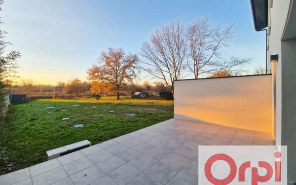 Maison à vendre    4 pièces •  Grenade