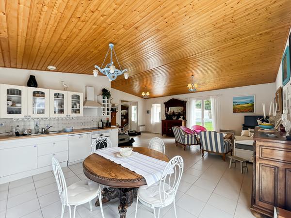 À vendre ! Charmante maison au calme à Saint-Jean-de-Monts