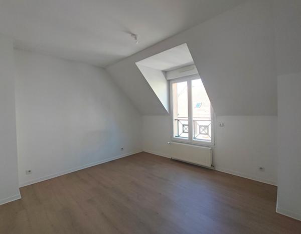 MAISON 4 CHAMBRES - MARLY LE ROI - 147M²