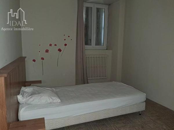 Vente Maison 12 pièces 226 m2 à Saint-Pierre-de-Nogaret