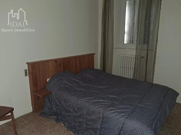 Vente Maison 12 pièces 226 m2 à Saint-Pierre-de-Nogaret