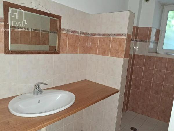 Vente Maison 12 pièces 226 m2 à Saint-Pierre-de-Nogaret