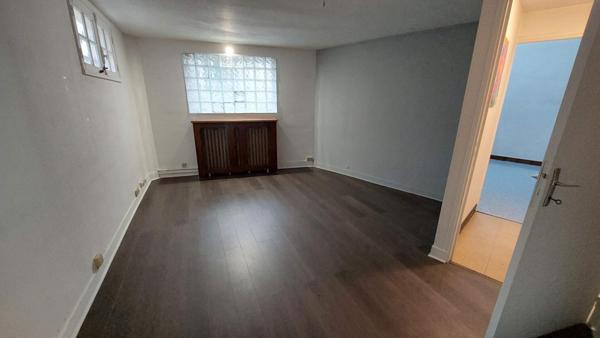 28100 DREUX - MURS COMMERCIAUX, LOCAL 93 m²