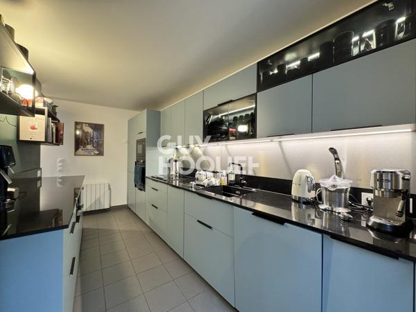 MAISON À VENDRE DE 5 PIÈCES DE 130,00 M²