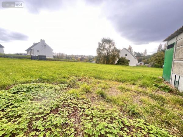 Terrain à Batir à vendre à Yffiniac dans les Côtes-d'Armor (22120), ref : 22007-688