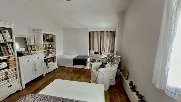 Maison à vendre 7 pièces MARTIGNAS SUR JALLE (33)