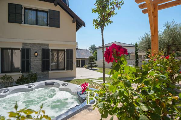 Vernaison, Maison 3 Chambres -  190 m² à vendre