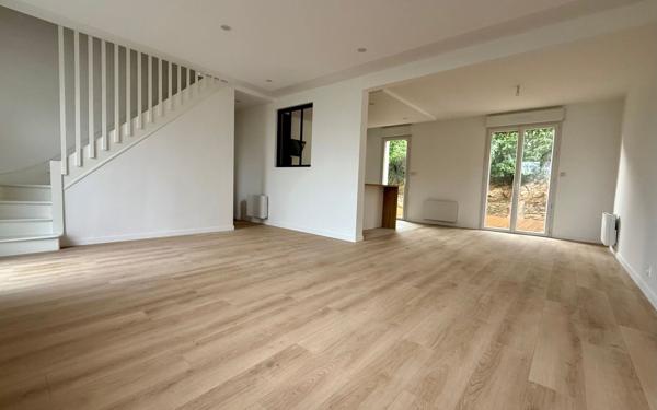 Maison à vendre    6 pièces •  Landerneau