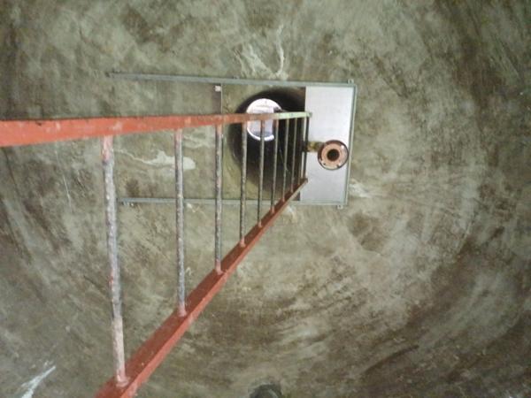 Maison à vendre 1 pièces SAINT PRIEST BRAMEFANT (63) ANCIEN CHATEAU D EAU