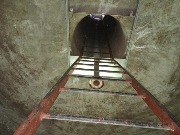 Maison à vendre 1 pièces SAINT PRIEST BRAMEFANT (63) ANCIEN CHATEAU D EAU