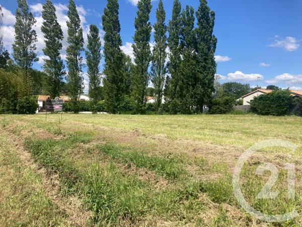 Terrain à vendre  503 m2 COMMEQUIERS - 85