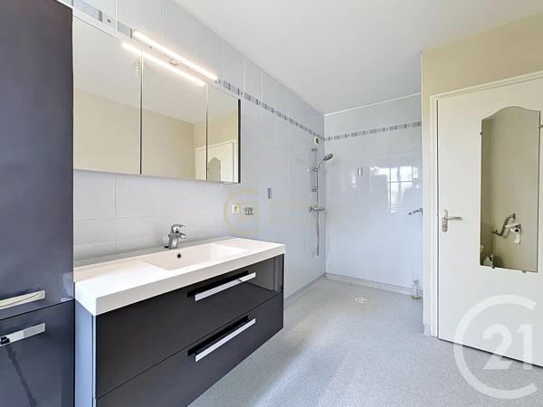 Maison à vendre  6 pièces - 170,84 m 2   DOL DE BRETAGNE  - 35
