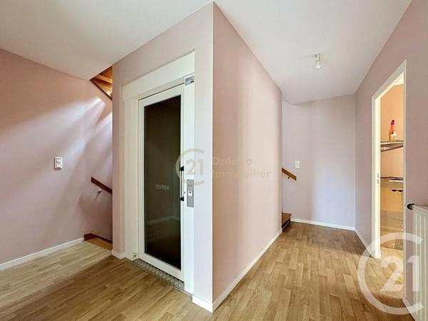 Maison à vendre  6 pièces - 170,84 m 2   DOL DE BRETAGNE  - 35