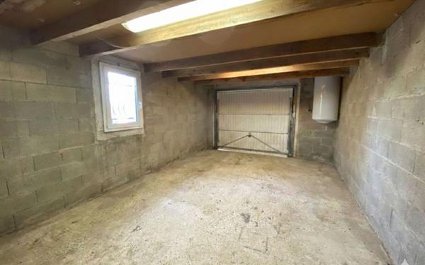 Maison à vendre    5 pièces •  Garons