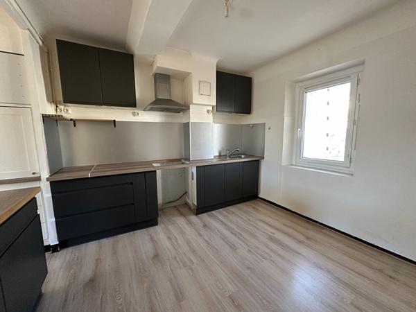 IMMEUBLE de rapport à Malijai entre Digne les bains et Manosque proche A51