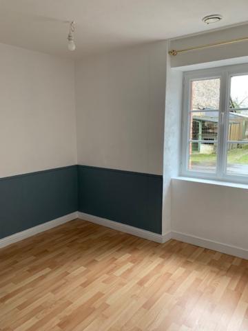 Maison
                                                                                                                                                                                                                                                                                                                        4 pièce(s)                                                                                                                                                                                                          2 chambre(s)                                                                                                                                                                                                          88  m²