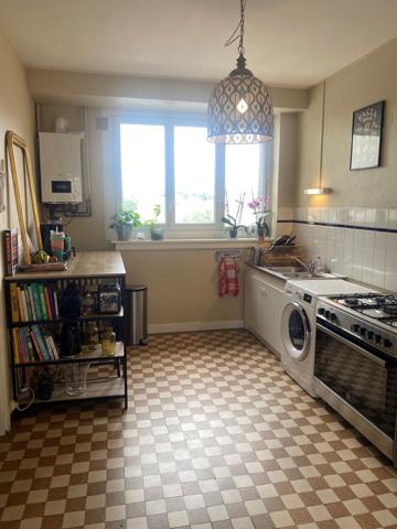 Appartement
                                                                                                                                                                                                                                                                                                                        2 pièce(s)                                                                                                                                                                                                          1 chambre(s)                                                                                                                                                                                                          71.09  m²