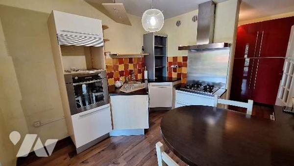 Appartement T5 climatisé ascenseur et GARAGE